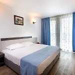 Panorama Blue Family And Free Parking 酒店 3*