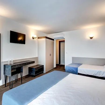 Panorama Blue Family And Free Parking Ξενοδοχείο 3*