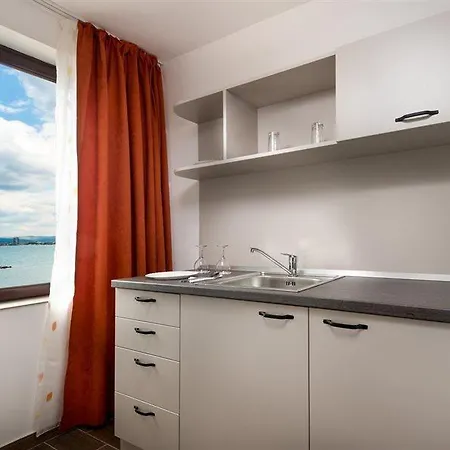 Ξενοδοχείο Panorama Blue Family And Free Parking Νεσέμπαρ