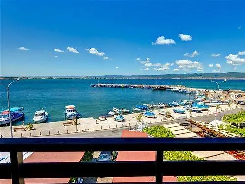 Panorama Blue Family And Free Parking 3*