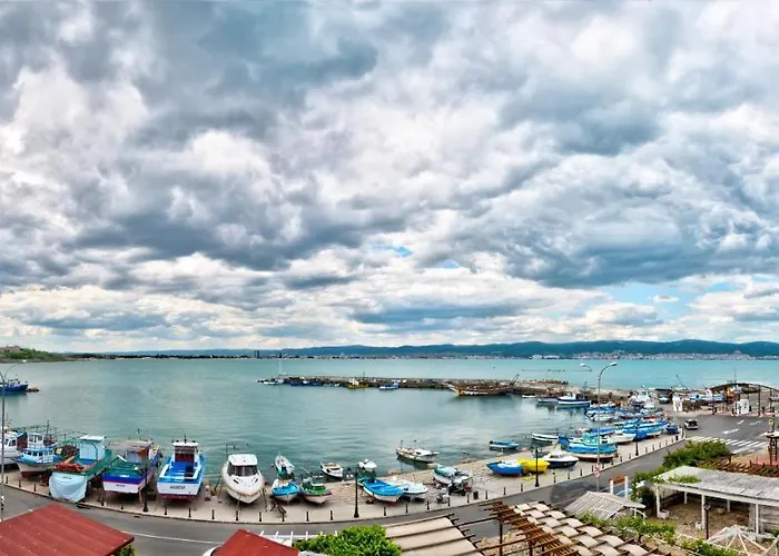 فندق Panorama Blue Family And Free Parking 3*